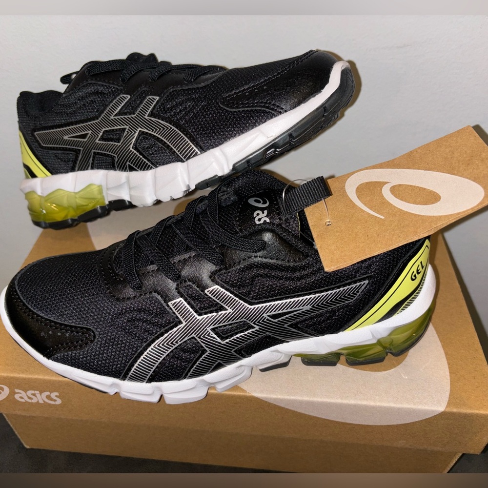 ASICS